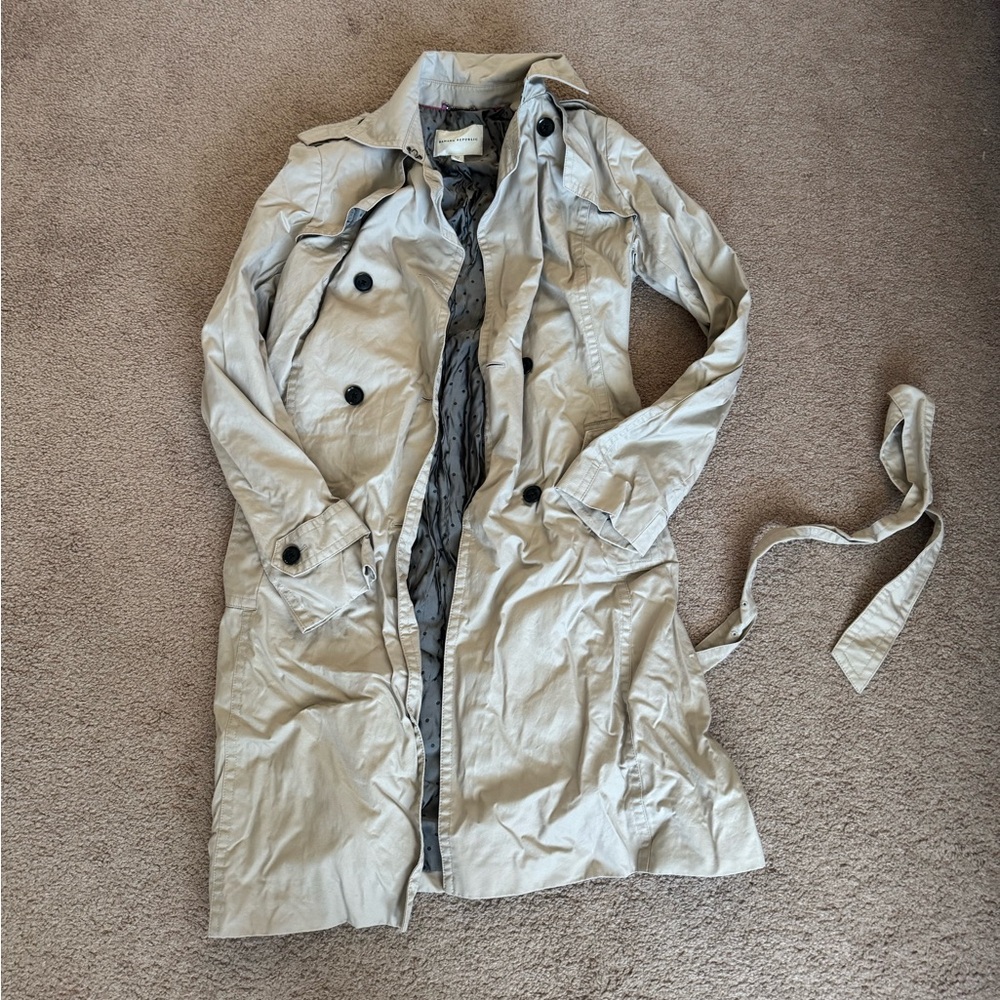 Vintage Banana Republic Trench